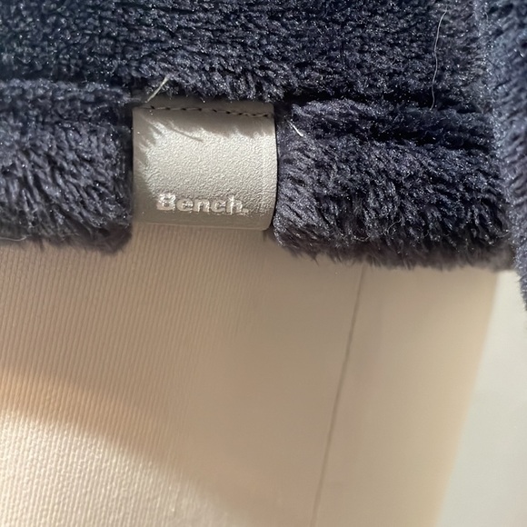 Bench. Fuzzy zipper jacket - Picture 6 of 12
